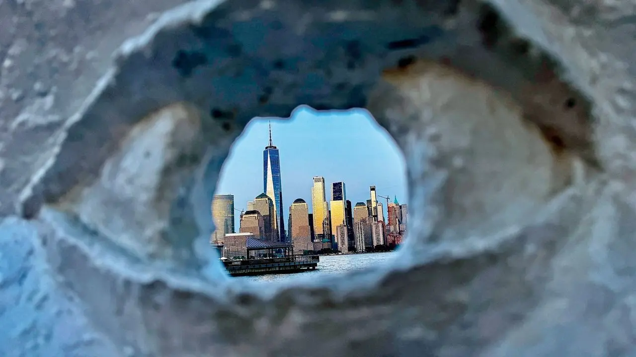 Eye on the big apple